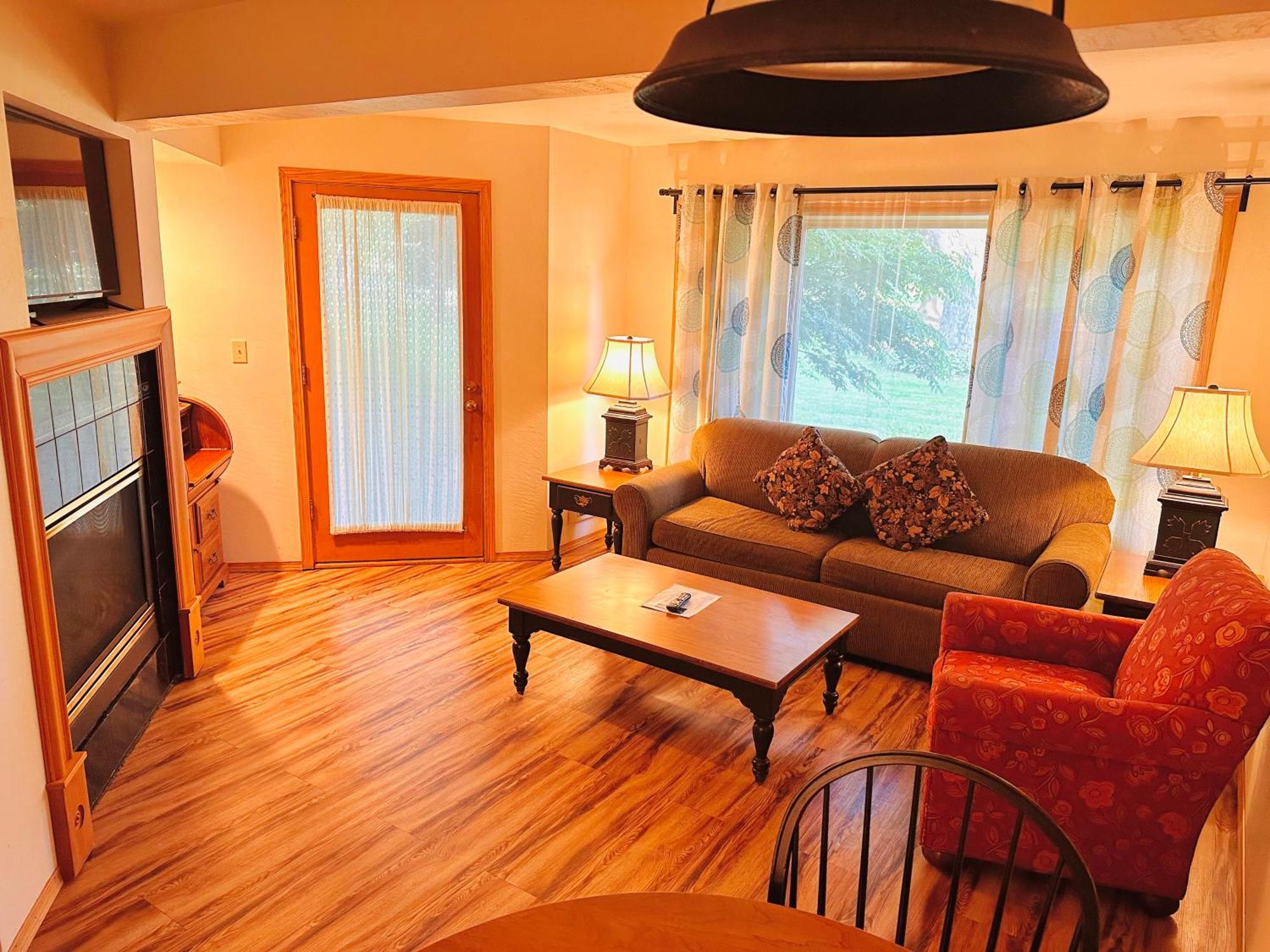 The Lodge At Leathem Smith Sturgeon Bay Buitenkant foto