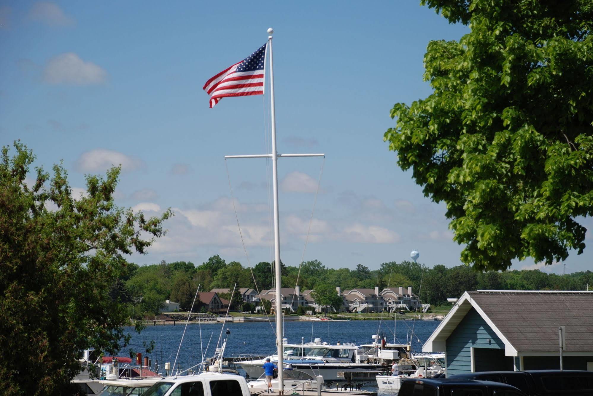 The Lodge At Leathem Smith Sturgeon Bay Buitenkant foto